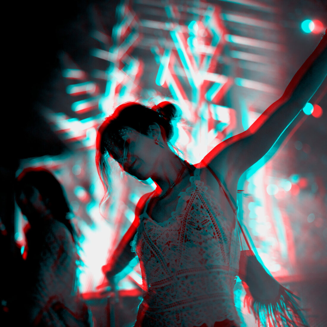 Dance Zone: radio dance online 24/7 con Dance Time anni ’90 e 2000